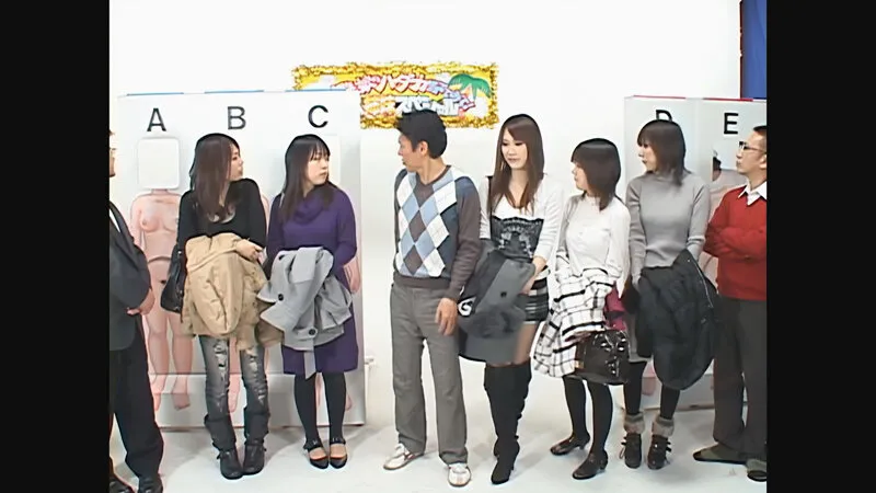 【 AI リマスター版 】スケベな親子がエッチなゲーム一転知らずに近親相姦 父親なら娘の裸当ててみて！美人姉妹スペシャル ～見て、触って、ハメて、父親はカラダのパーツだけで自分の娘がわかるかな！？～