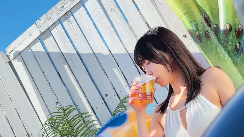 【依本しおり】S【白ビキニ素人昏睡レイプ】