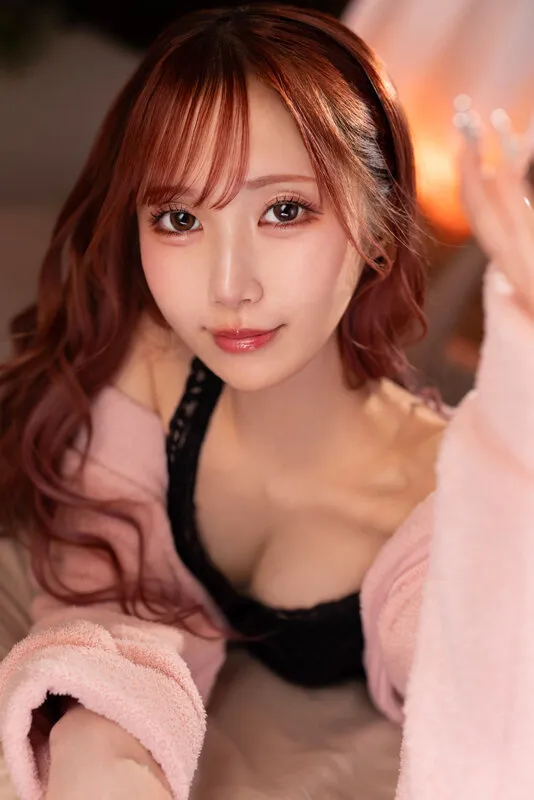 【VR】優しすぎる幼馴染の甘キス囁きと全肯定ご奉仕で脳トロ確定甘やかされっぱなしの依存系ハメ堕ちえっち 斎藤あみり