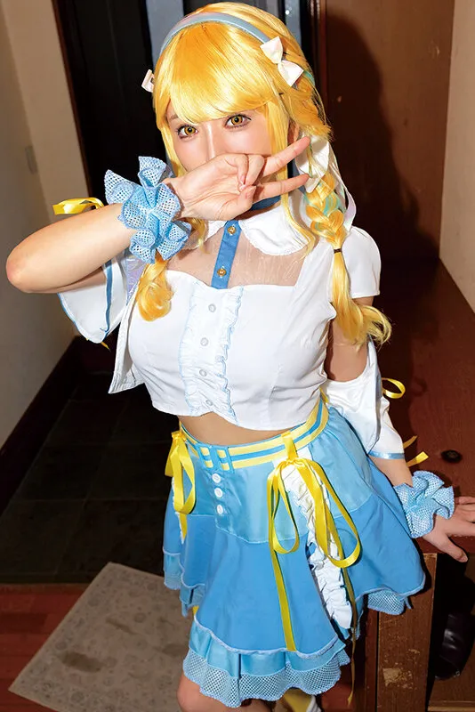 コスさぽ。ヲタオヂ10P乱交 Fcupおとなし系ちょろマンレイヤーnonokaを ゴムなし1000本子宮ノックでワカラセ連続中出し調教