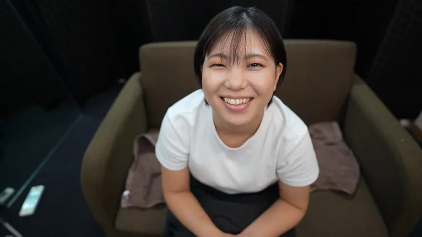 メンズエステの練習からの顔射（内山○名似の奈緒）