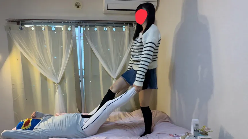 みーなちゃんからの刺客！？美脚無邪気女子ららちゃん 初対面女子に電気アンマで逝かされまくる