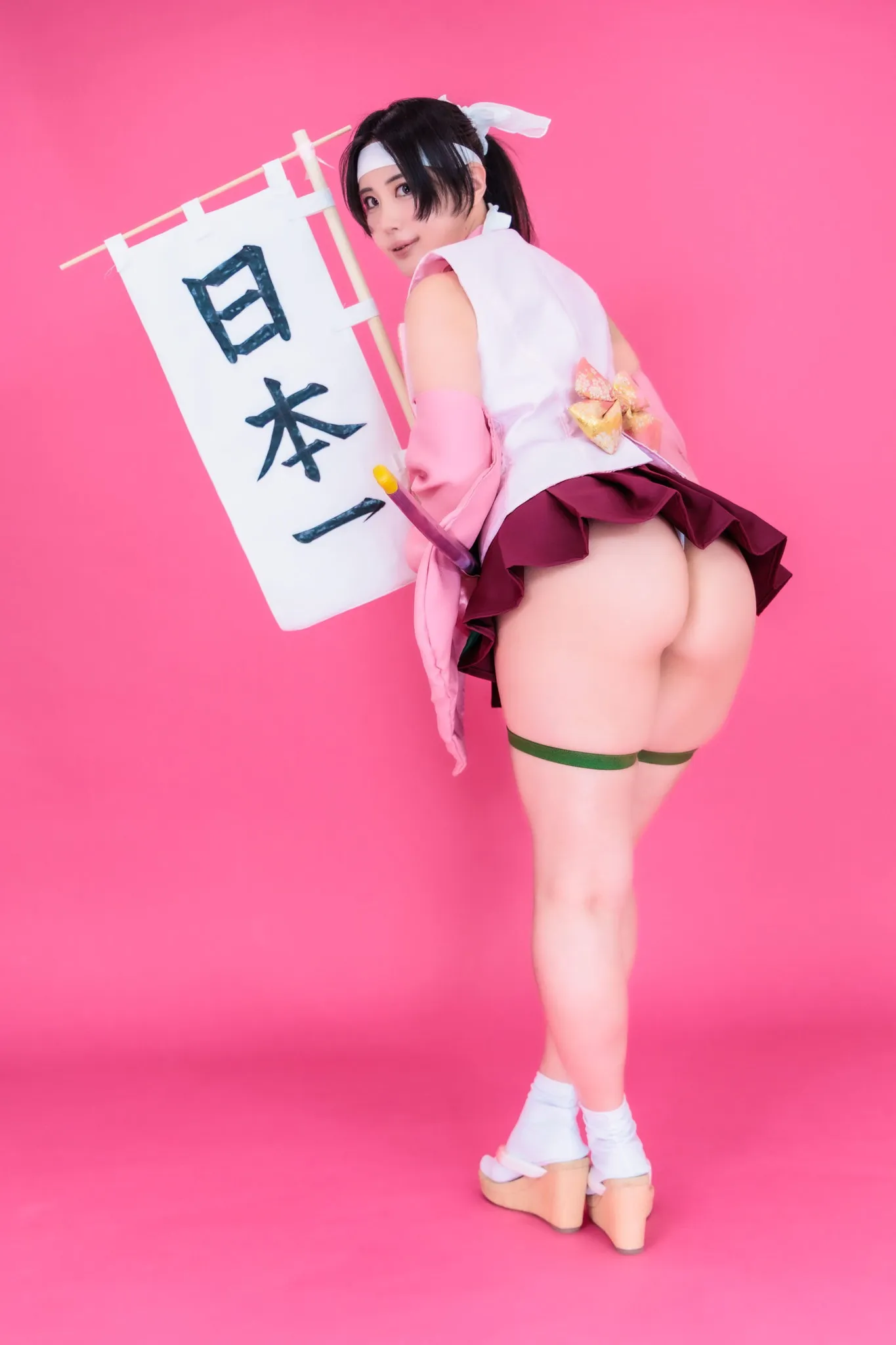 【凛々奏】どっちのお尻が好き？桃尻合戦伝