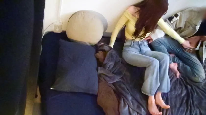 モデル体型の激かわ美少女がナンパ師の二刀流テクでイキ顔女子に大変身！満たされなかった性欲を膣をうねらせ爆発させる！ 百戦錬磨のナンパ師のヤリ部屋で、連れ込みSEX隠し撮り 412