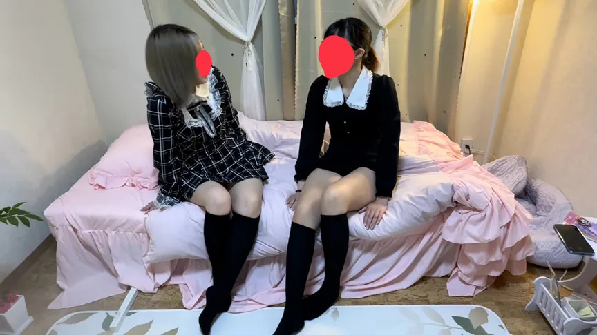 長身スレンダー地雷系美女同士のレズ電気アンマ逝かせあい遊び