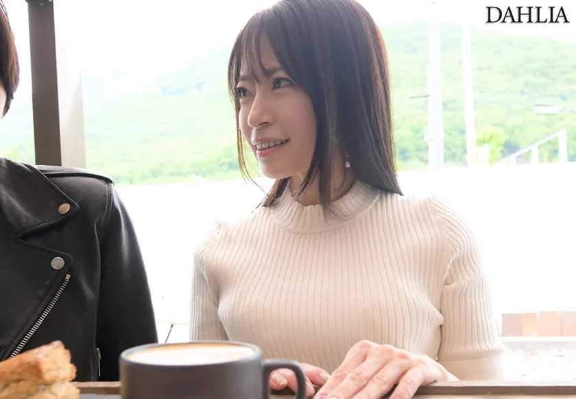 卑猥な色白美人と性欲剥き出し孕ませ温泉旅行ドキュメント 中出し解禁4発！！！