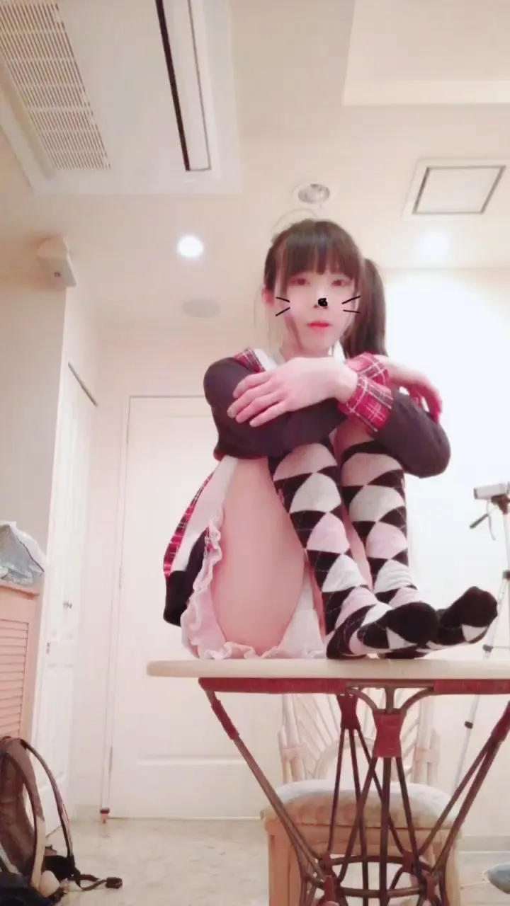 どうでもいいの・・・師範の指示に従うだけ カナヲの言いなり自分撮り＆りかの私服おまけつき