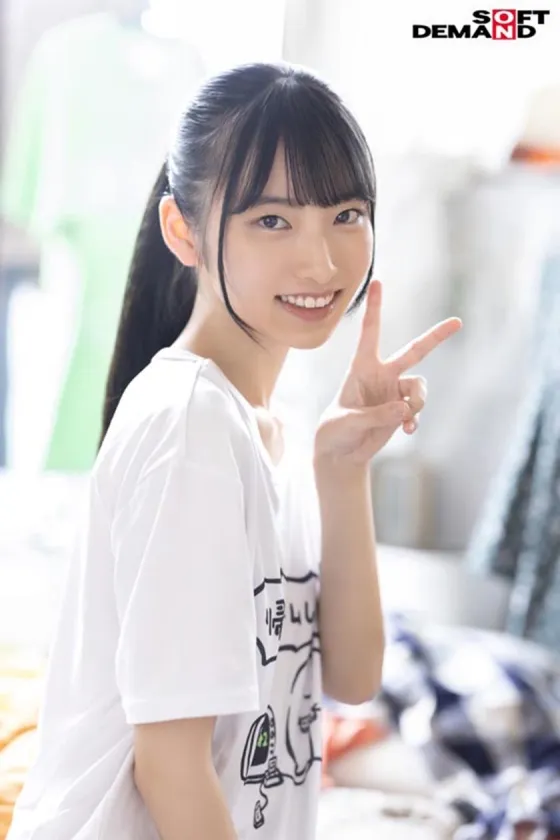 元引きこもりのポコチン絵師 鳥羽いく(20) 実家にお邪魔して1泊2日のAVデビュー撮影