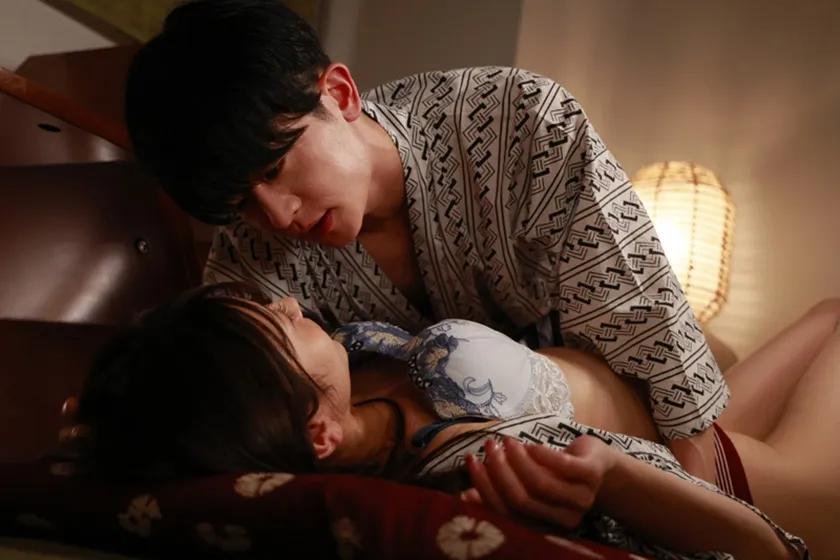 サシカエ。 藤井レイラ