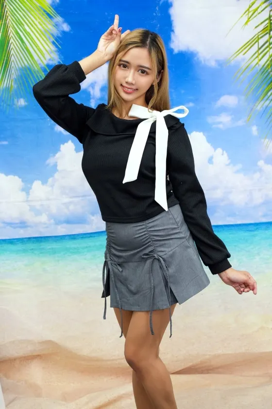 素人パンチラ in 自宅で個人撮影会vol.104!!元気いっぱいのフレッシュパワー全開!!若さとかわいさが溢れた究極プリティー撮影会!!