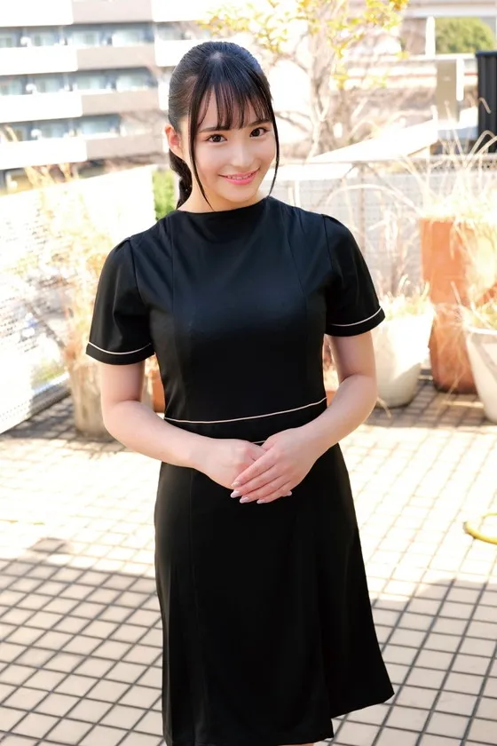 高級美容サロン勤務の美人セラピストさんがお口だけでじゅぽんじゅっぽんバキュームノーハンドフェラ！？ かなさん さらさん