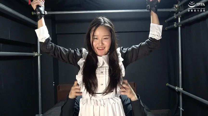 「【くすぐり】初々しいメイドさんをバンザイ拘束でくすぐりおしおき！」わかしラボWAKA－078 相楽さゆな（3）