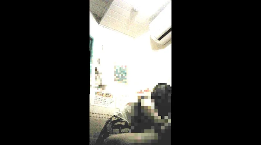 金髪ギャル様にコスプレしてもらって手コキで抜いてもらった！