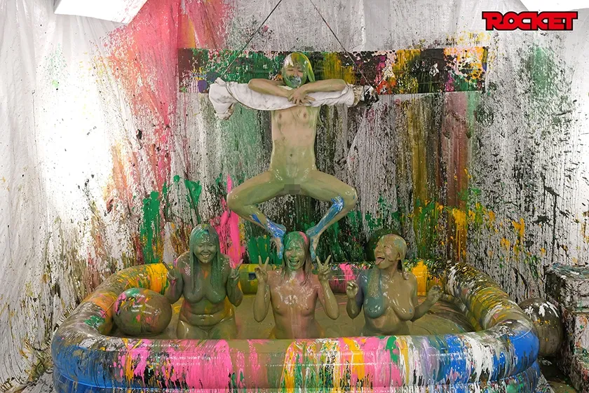 ROCKET18周年記念作品 どろんこプールにドボン！ウェット＆メッシー(WAM)人間クレーンゲーム ～ボディペイントで巨大クレーンゲームのアームになって景品ゲットだぜ！～ 幾野まち 赤城穂波 祈山愛 横山夏希