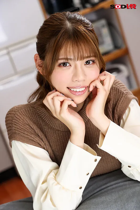 【VR】‘新海咲初VR’ 遠距離彼女と2ヶ月ぶりのデート！「久しぶりにずっと一緒におれるね♪」あま～い声が耳に心地よく響くイチャイチャ密着SEX