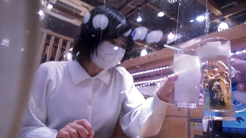 【夏目いろは】自分の部屋に泊まることになった妻の女友達 「人妻綾音さん（仮名）三十歳」に当然のように手を出してしまうワタシ