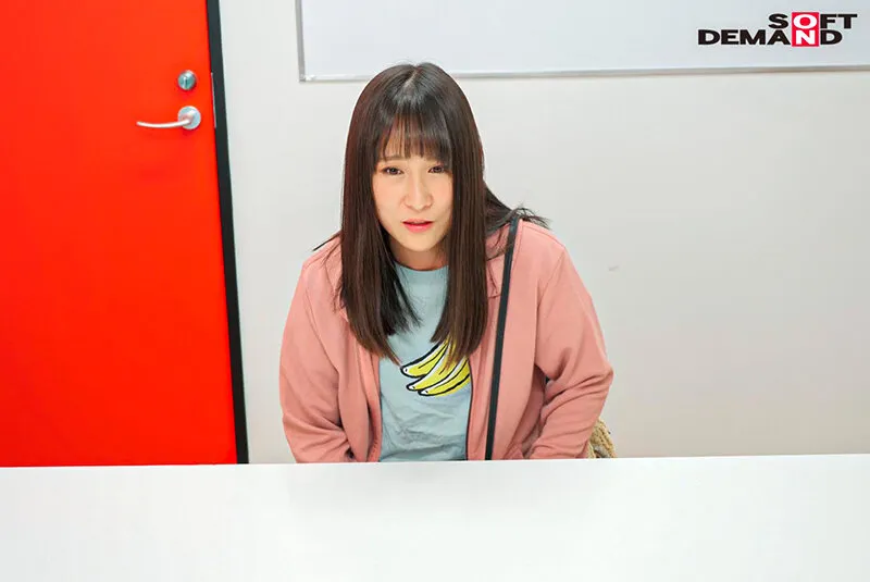 コンプラスルーの怒涛のガチエロバラエティ！ 『本日の撮影。全て回転ダーツで決めてもらいます！』 問答無用、一本のダーツで撮影内容がガチ決定！ 挑戦者＃2中島あつこ