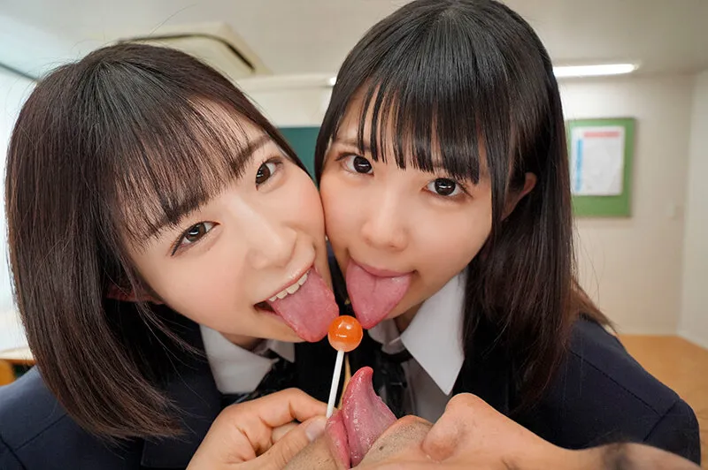 【沙月恵奈＆横宮七海】よだれをた～っぷり飲ませてくれる制服美少女のとろっとろベロちゅう唾液性交