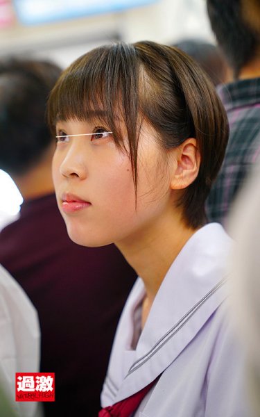 【高瀬りな 他】【JK痴漢】痴漢師に満員電車の中で下着姿にされ見られる羞恥で抵抗できない敏感女5 巨乳女子○生限定SP