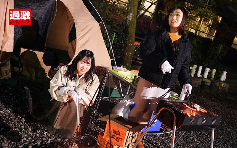 【小梅えな 美波こづえ 咲野瑞希 宝川莉子】テントの中に連れ込まれた友達を助けれず2人同時にまわされた女子キャンパー