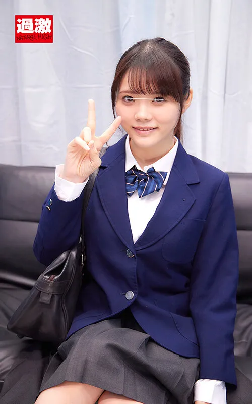 【美澄玲衣】【JK】【Fカップれいちゃん】接吻マジックミラー号 はじめての3分間ディープキスで理性とマ◎コが蕩けてしまった敏感J○は唾液ダラダラ濃密ベロちゅうSEXしてしまうのか？