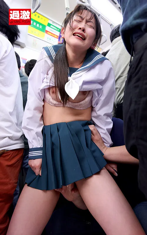 【五十嵐美月】【JK】ミニスカJ○痴漢6 短いスカートをめくってバックから犯りまくれ！ セーラー脚線美J○