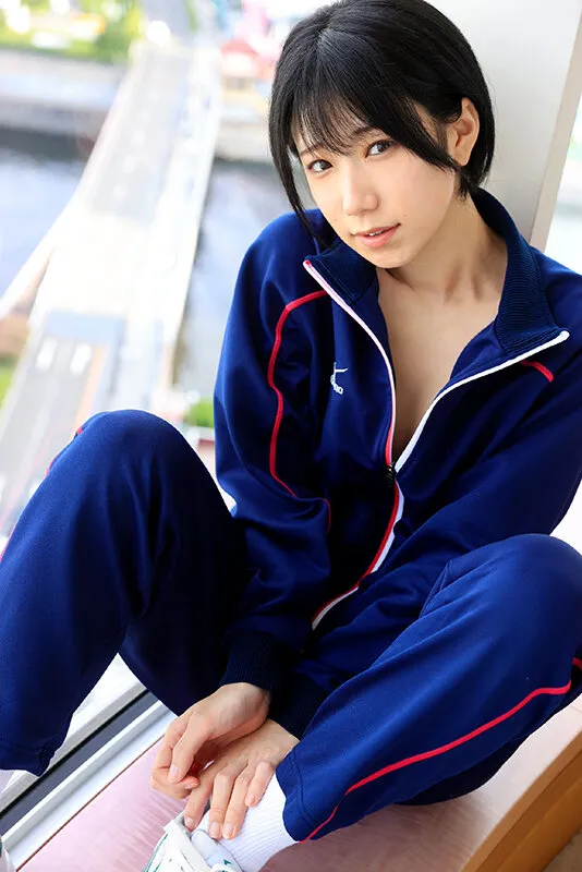 【柊ゆうき】J○お散歩6「おじさん、私に本当のエッチを教えてください」～この子はいい子だ！しかもスケベだ！純粋にエッチが気持ちいいんだろう。イクと足が痙攣しちゃうショートカット部活女子校生。～