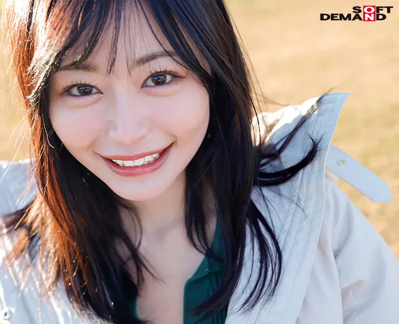 【JK】「私の素顔はエッチで刺激的だよ」大人の男性と唾液たっぷり交換しながら顔を赤らめるJ系のハメ撮りデート！ 響乃うた