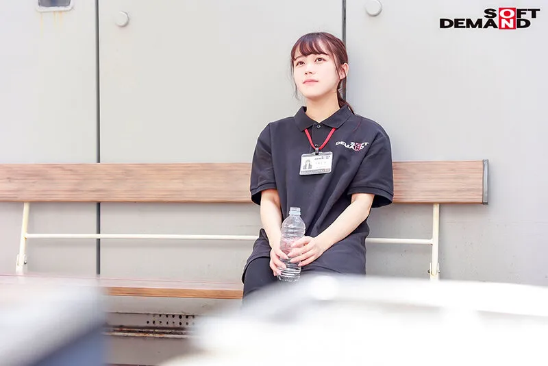 【野々宮みさと】新卒で一番の努力家 みんなの妹的存在！ 宣伝部入社1年目小野寺舞 （21）AV出演！