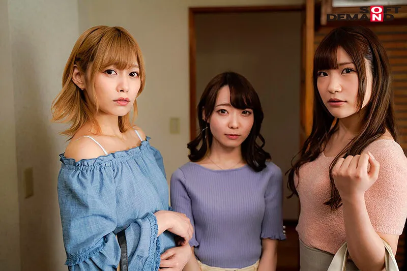 【紺野ひかる 佐伯じゅりな 野々宮あめ】3股していたことが彼女たち全員にバレてフラれるかと思いきやまさかの争奪戦勃発！「私が一番でしょ？」と代わる代わる襲われヌカれまくっちゃった僕