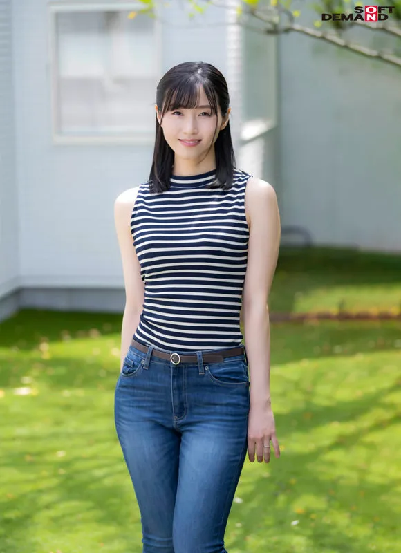 【藤咲紫】結婚8年目、乗馬に茶道 日々自分磨きを怠らずに育んだ完璧クビレのFカップ美人妻 常盤りお 39歳 自身のマゾ願望を叶えるためたった1度のAV体験