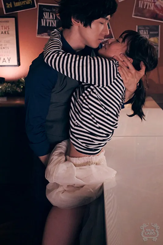 【篠宮ゆり 大槻ひびき 桐山結羽】Deep Desire VI marking【向理来 東雲怜弥 保志健斗】