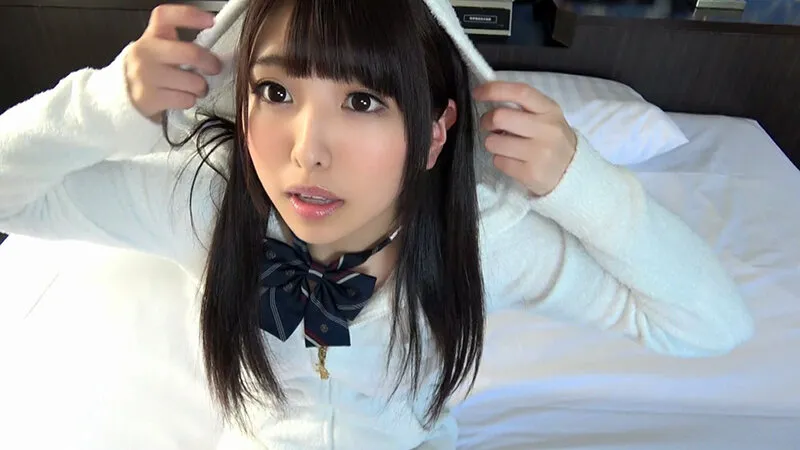 【咲々原リン 倉木しおり 皆月ひかる】【JK】清楚です。嘘です。Hです。 1番売れた素人女子校生を知っているか？ とろける女子校生 sweet