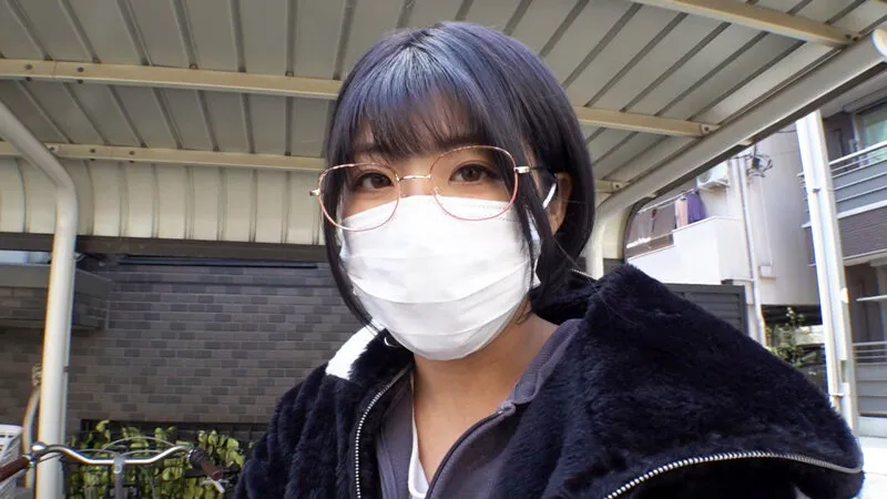 【南条いちか】社長令嬢からの転落！経験人数1人借金300万大学中退無職家無し地味ダサGカップ巨乳めがね娘。食料、寝床と引き換えに中出しされる天然メスマグロ