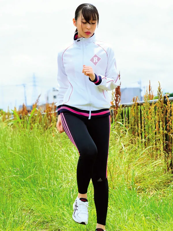 【JK】女子陸上部員が1cmハメ空気椅子ケツ肉プルプルあわや合体の下半身強化合宿で膣奥打ち抜かれピストン騎乗位に溺れた2泊3日10発 天馬ゆい