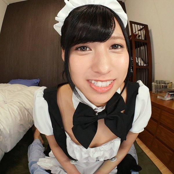 【VR】初VR 新人メイドのむちむちの女体に欲情して家で一日中堪能！夏目藍果