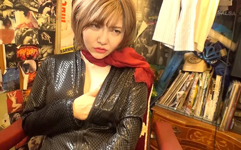 絵に描いた「いい女」そんな人妻デリ嬢を呼んだらさらに僕を暴走暴発させるエンジェル＆聖母マリア的35歳の女盛りの奥さんだった 峰田ななみ