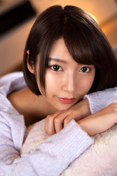 【VR】元気で明るくひたすらに楽しいキミは、なぜ僕と暮らし、愛とSEXをくれたのか。 阿部乃みく