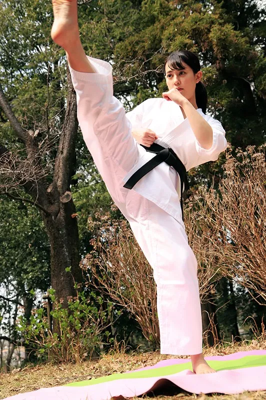 【本郷まや】空手黒帯の肉便器少女 咲夜清夏