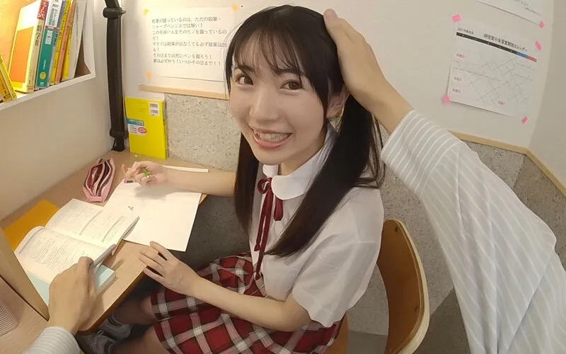 【倉本すみれ 来栖みく さつき芽衣 美園和花 皆月ひかる 他】【JK】【VR】HQ 女子校生お得な4本パック295分