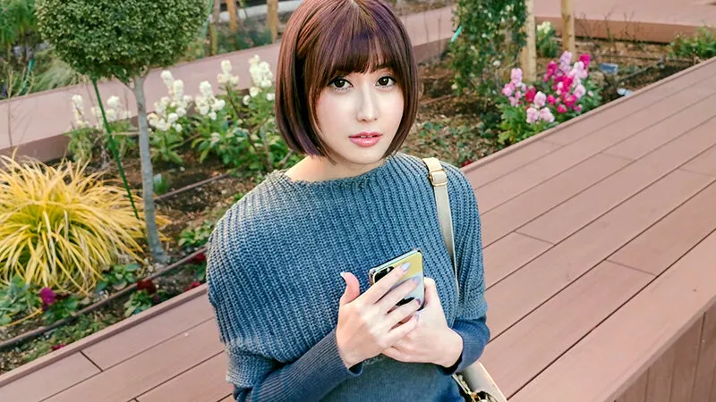 【藤森里穂】【Gカップ人妻不倫NTR泥酔ハメ撮り流出】【テクノブレイク寸前】新婚清楚妻25歳 アルコールでドロ酔いガンギマリ。クリトリス充血大量潮スプラッシュ脱水症状寸前、鬼太ちんぽで新婚マンコに種付け【ぶっ壊れ】