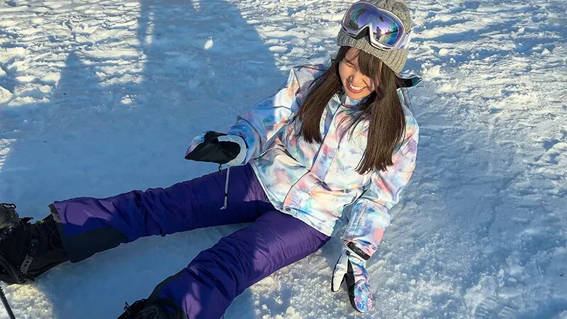 【富井美帆】【ツイキャス配信者オフパコハメ撮り流出】【私をスノボに連れてって】ツイ○ャス配信女子 デカパイHcup天使（25歳）同時視聴者数、月間1位のニューカマー！スノボ配信後のホテルでオフパコ会