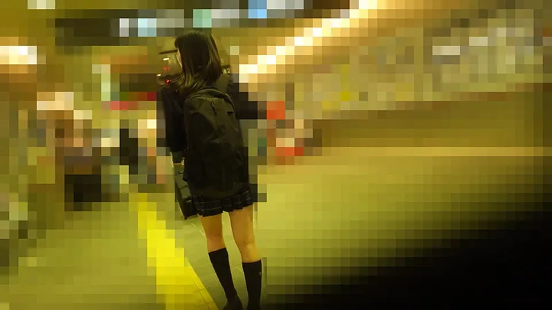 【猫村にこ 他】【JK盗撮・痴漢レイプ流出】電車痴漢selection4