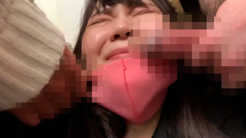 【新川ゆず】【盗撮・痴漢・レイプ動画流出】痴漢電車＃021 触られてビクッ！とっても敏感なウブなハーフ女子