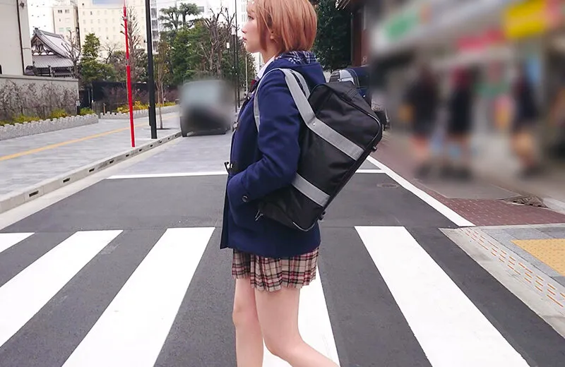 【水沢つぐみ もなみ鈴 円さゆき】【JK】【ボーイッシュ少女粘着尾行＆種付け記録】女子校生3名 グループアイドル系 童顔ショートヘア 修学旅行生 睡眠姦 非道中出しSEX映像