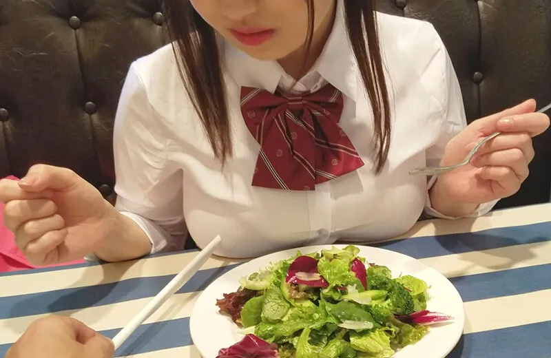 【みひな 柏木あみ 小梅えな MIYABI】【JK】【巨乳女子校生4人組】ストーキング拉致られ中出し・円光・睡眠姦・盗撮・逆さ撮り・大容量データ250分超映像収録