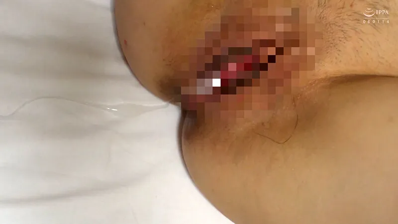 【100円】結婚1年の若妻に旦那との夜の状況と不倫についてアンケート。仕事の忙しい旦那にちょっと心配な奥様に自分の欲望をぶつけてと提案！？エッチな奥様は潮垂れ流し乱れてイク！！