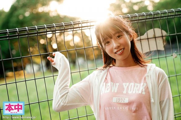 褐色健康肌女子大生はじめてのナマ中出し 七嶋十愛