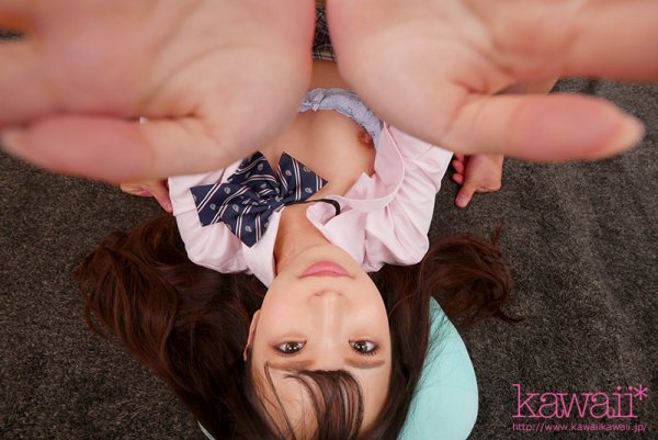 【VR】ASMR×顔面特化 家庭教師のボクに至近距離で密着ささやき誘惑してくる小悪魔えちえち生徒 天音ゆい