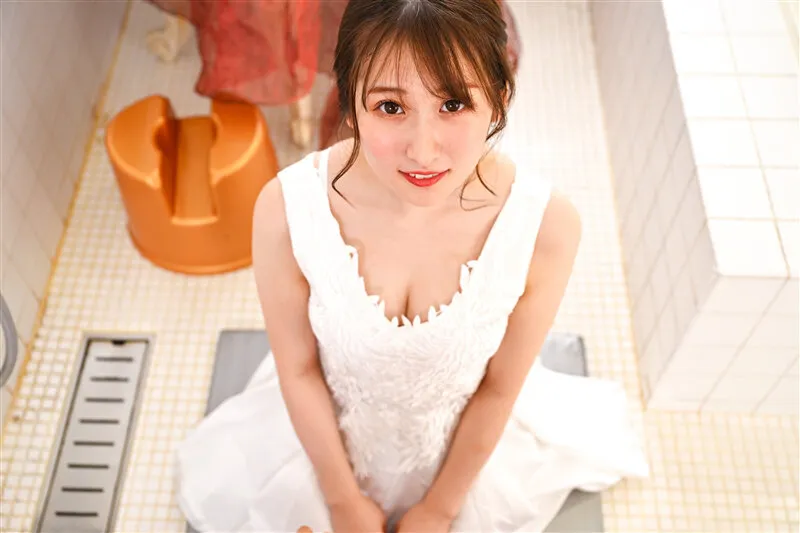 【末広純】【VR】【ゴム有専門店】のソープランドで献身的に癒してくれるお姉さん系泡姫に【こっそりゴムを外して無許可で大量中出し！】危険日なのに生おち○ぽの快楽に負けお店に内緒で生ハメ激突き痙攣絶頂！【口内・挟射・中出し3発】【子作り孕ませ中出しSEX】 末広純